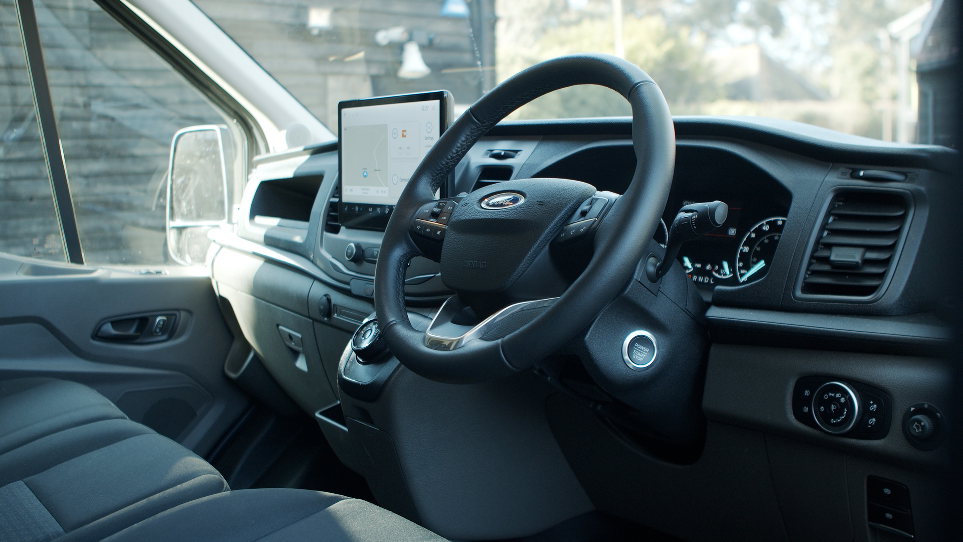 FORD TRANSIT 350 L3 DIESEL FWD 2.0 EcoBlue 165ps H3 Leader Van [DAP]